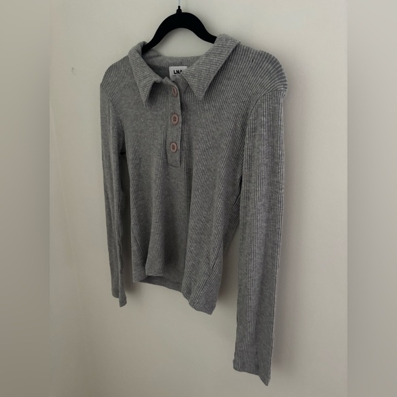 Revolve LNA Ribbed Marta Collared Top in Gray NWT - Picture 6 of 8